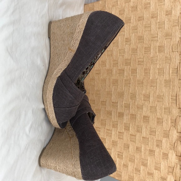 Brown/ grey Wedges - Picture 4 of 4